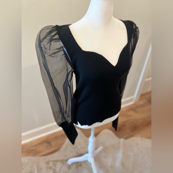 •Veronica Beard •Finian Puff Sleeve Sweetheart Top •Worn Once •Size: Small - Picture 7 of 10